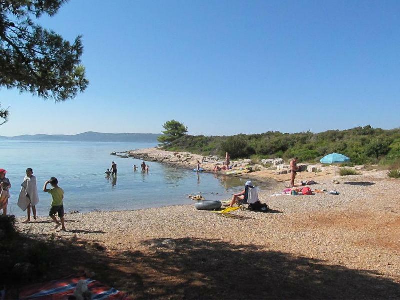 Glamping Ugljan Hotell Zadar Exteriör bild