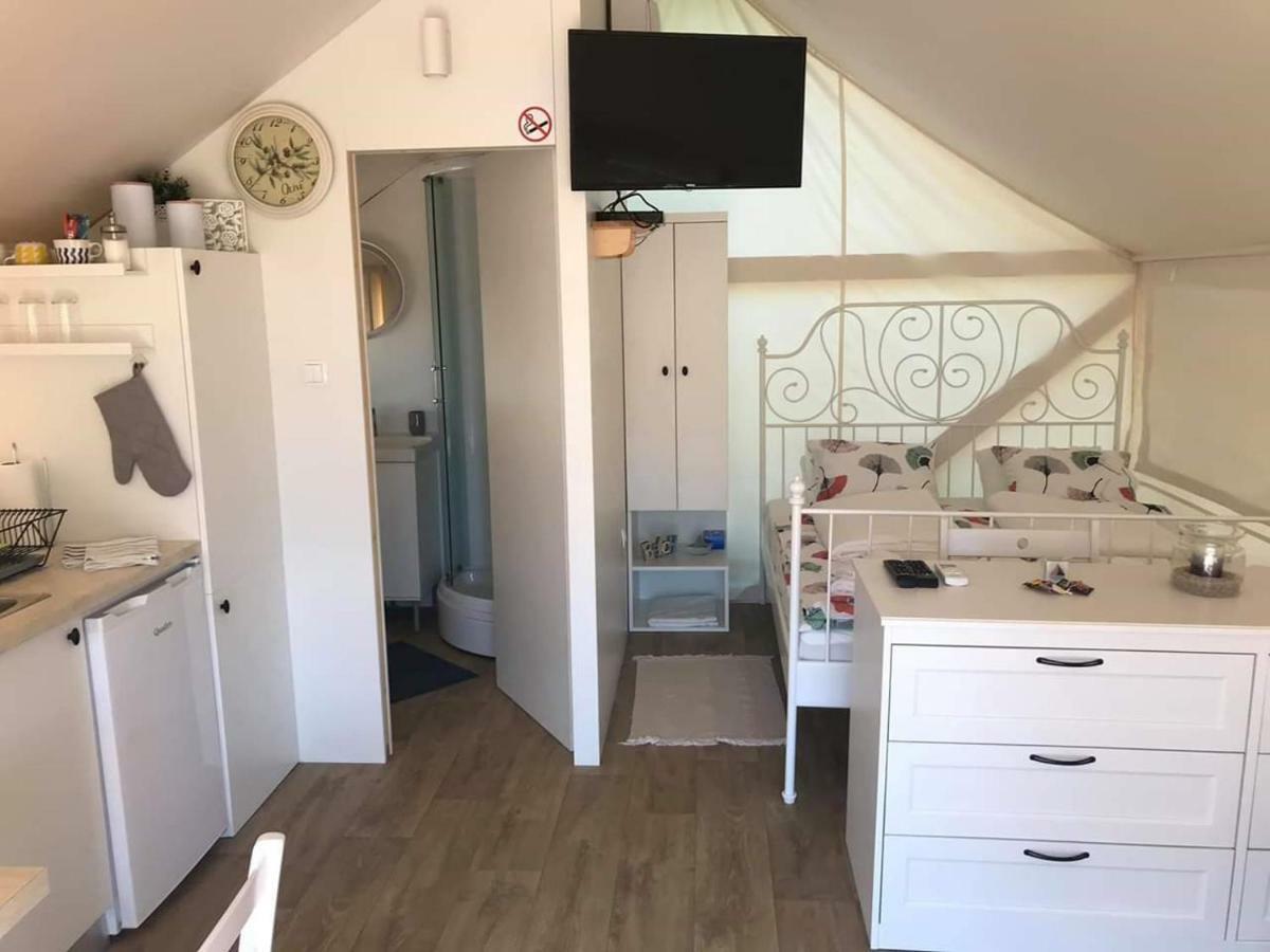 Glamping Ugljan Hotell Zadar Exteriör bild